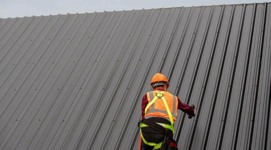 Professional metal roof installation services in Kimberly, OR